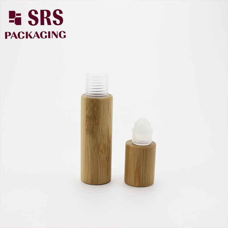 High Quality 10ml Lip Gloss Bottle with Bamboo Lid
