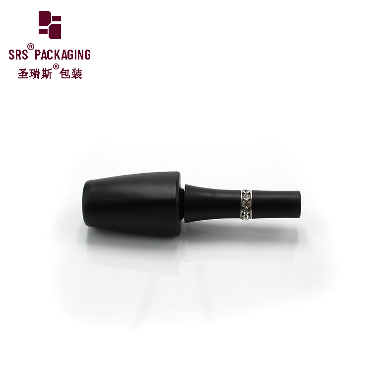 Empty Uv Gel Nail Polish Bottle Brush Plastic Container for Nail 