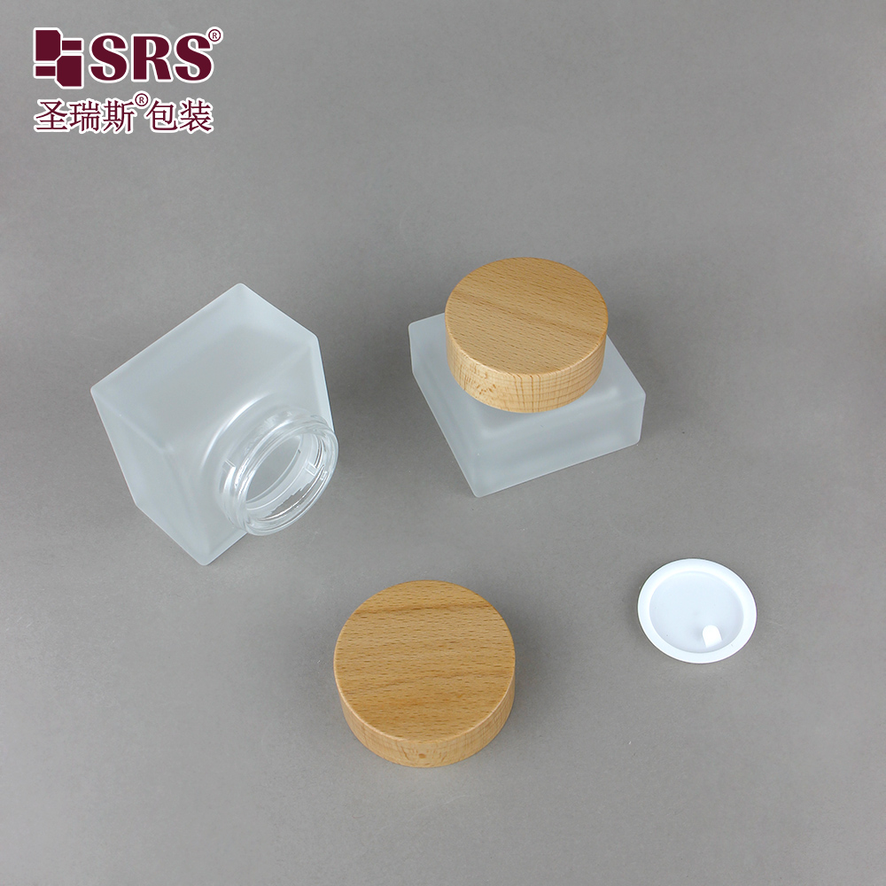 Customized Luxury Black Glass 30g 50g Lotion Face Cream Skincare Jar 