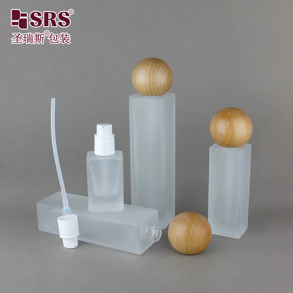 Custom Color Skincare Packaging Matte Glass Bottle with Bamboo Ball Cap
